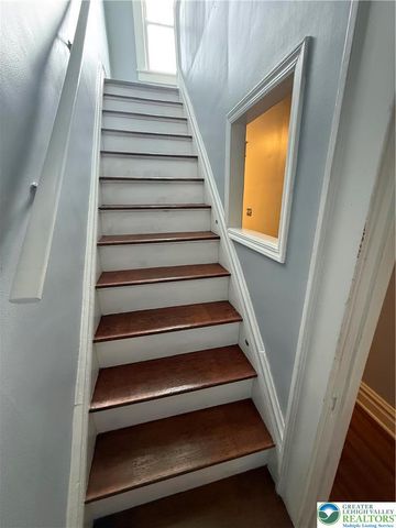 1538 Chew Street West, Allentown City, PA 18102