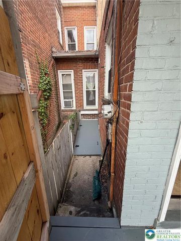 1538 Chew Street West, Allentown City, PA 18102