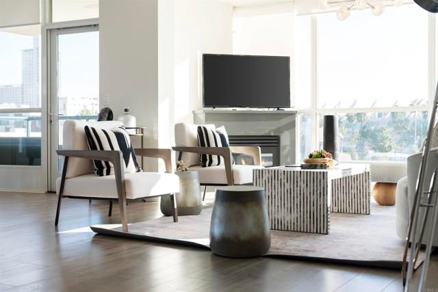 510 1st Ave 402, San Diego, CA 92101