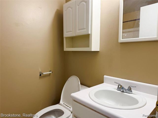 35214 Taffy Drive 66, Sterling Heights, MI 48312