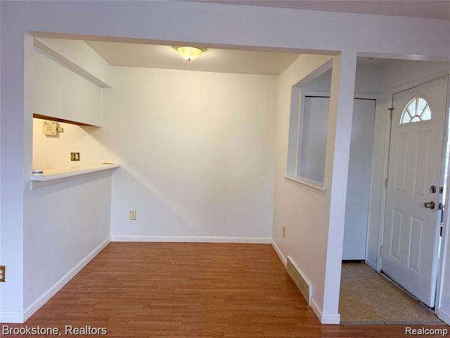 35214 Taffy Drive 66, Sterling Heights, MI 48312