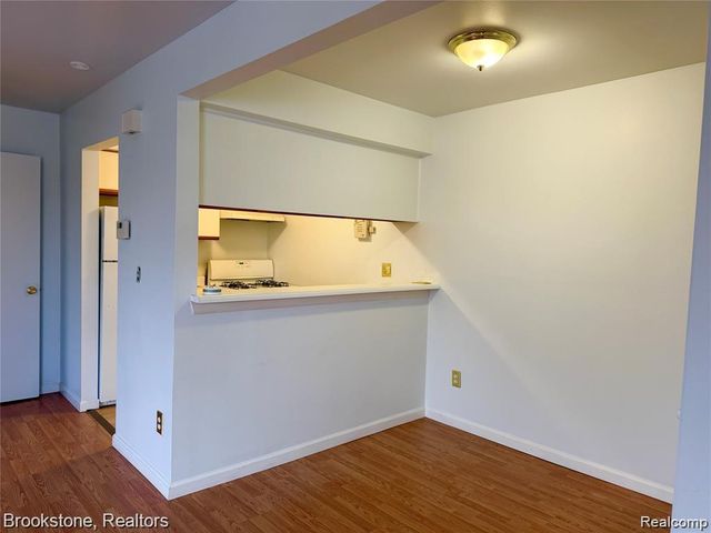 35214 Taffy Drive 66, Sterling Heights, MI 48312