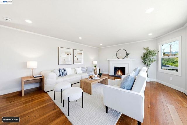 5901 Burlingame Ave, Richmond, CA 94804