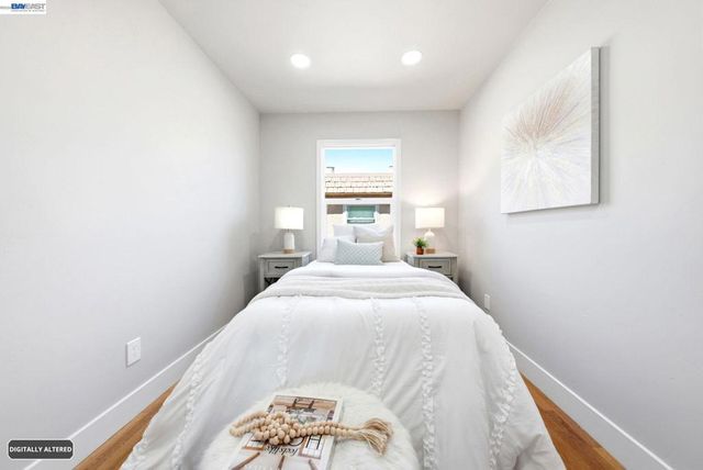 5901 Burlingame Ave, Richmond, CA 94804