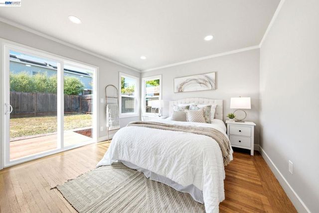 5901 Burlingame Ave, Richmond, CA 94804