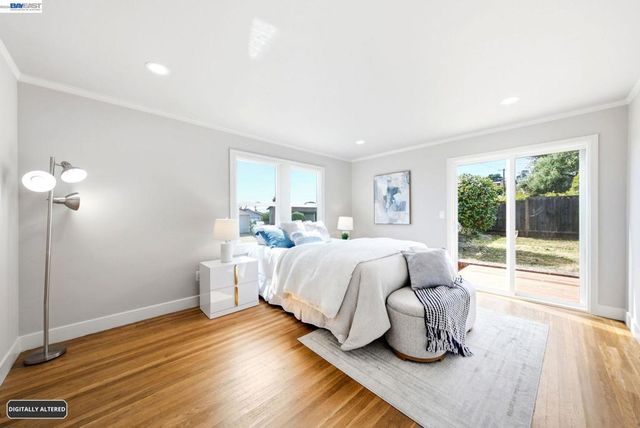 5901 Burlingame Ave, Richmond, CA 94804