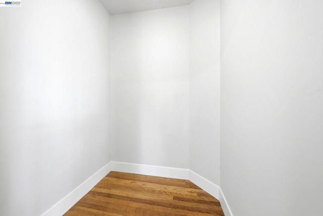 5901 Burlingame Ave, Richmond, CA 94804