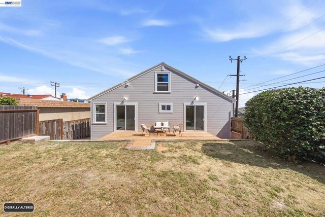 5901 Burlingame Ave, Richmond, CA 94804