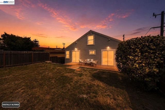 5901 Burlingame Ave, Richmond, CA 94804