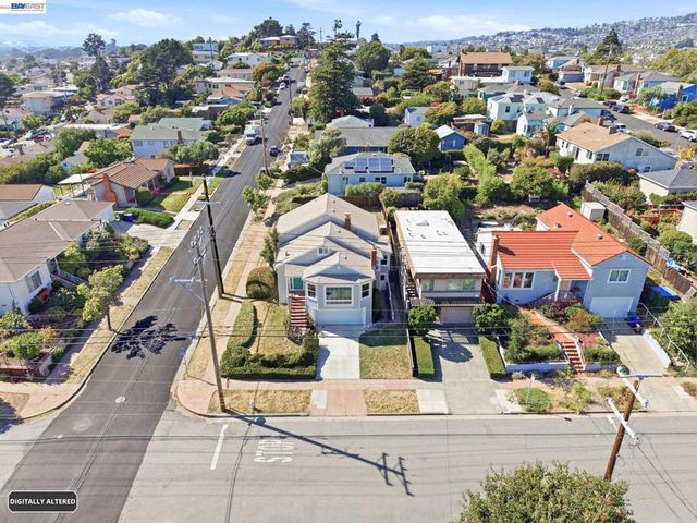 5901 Burlingame Ave, Richmond, CA 94804