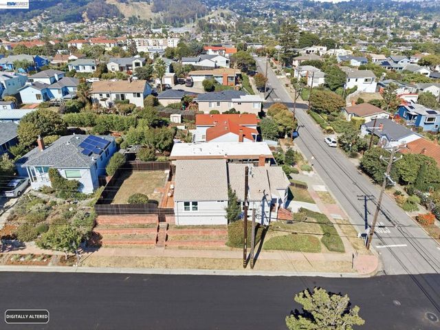 5901 Burlingame Ave, Richmond, CA 94804
