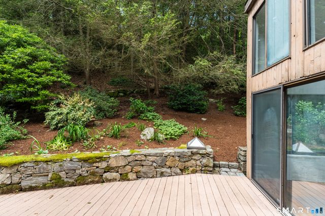 53 Summer Hill Road, Madison, CT 06443