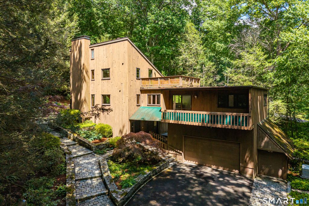 53 Summer Hill Road, Madison, CT 06443