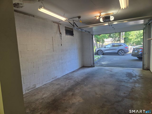 1307 Hope Street B4, Stamford, CT 06907