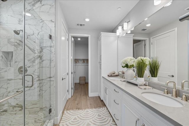 3237 Woody Way, Hollister, CA 95023