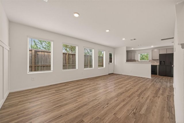 1307 Vincente Court, Conroe, TX 77301