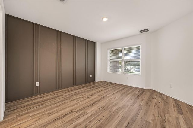 1307 Vincente Court, Conroe, TX 77301