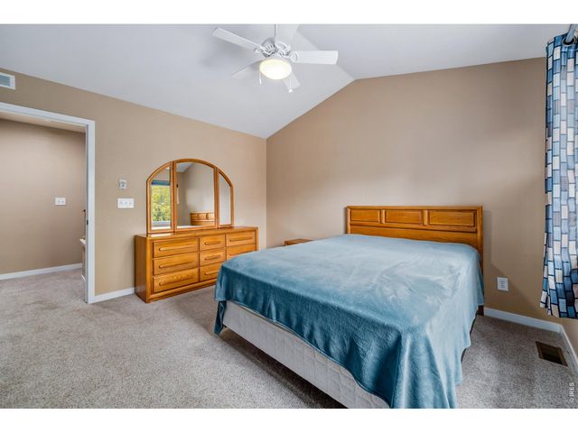 905 Snowberry St, Longmont, CO 80503