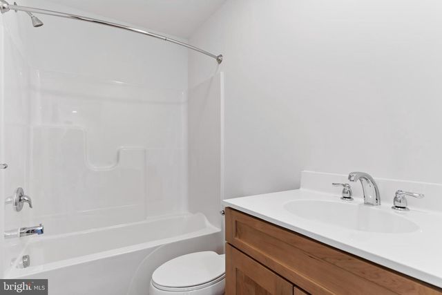 5 GRAZE WAY, Carlisle, PA 17015