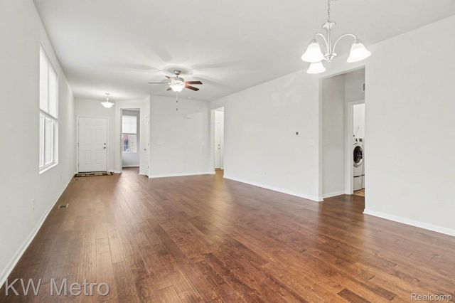 27134 Manistee Lane, Brownstown Charter Township, MI 48134