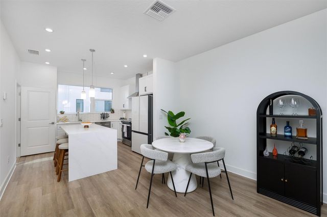 317 15TH STREET N, St Petersburg, FL 33705