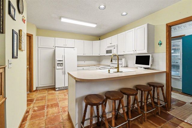 3479 W Hansen Road, Ludington, MI 49431