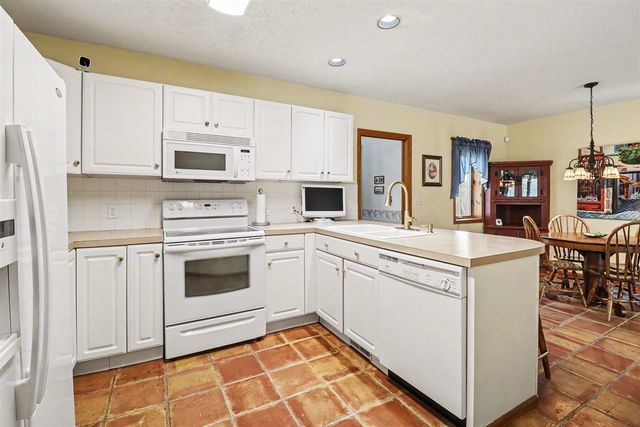 3479 W Hansen Road, Ludington, MI 49431
