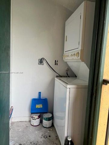 10749 Cleary Boulevard 307, Plantation, FL 33324