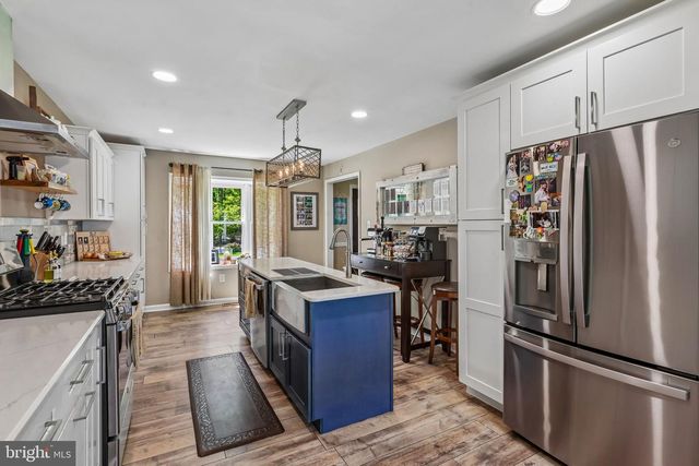 8 MINISINK TRL, Shamong, NJ 08088