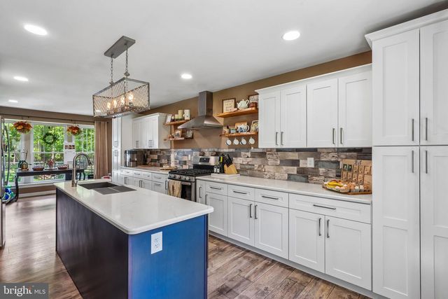 8 MINISINK TRL, Shamong, NJ 08088