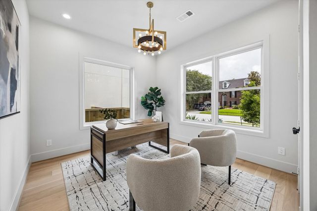 5314 Evergreen Street, Bellaire, TX 77401