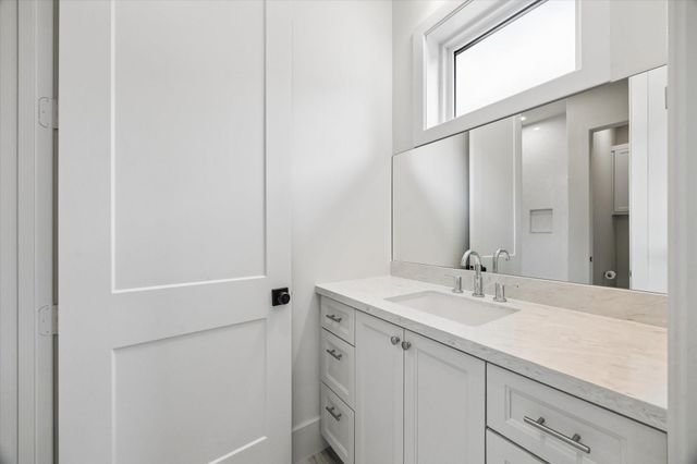 5314 Evergreen Street, Bellaire, TX 77401