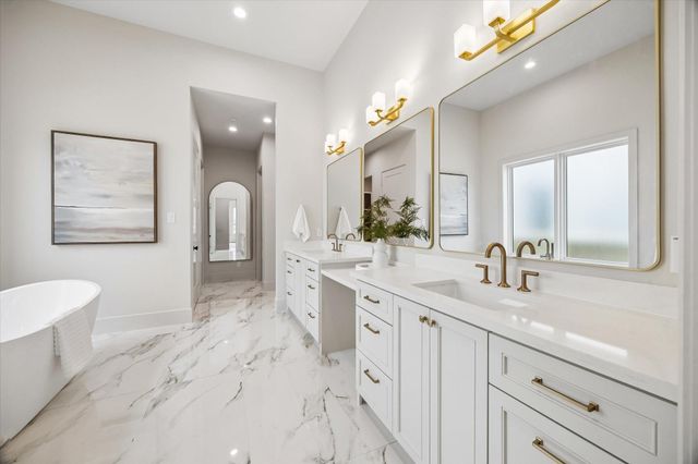 5314 Evergreen Street, Bellaire, TX 77401