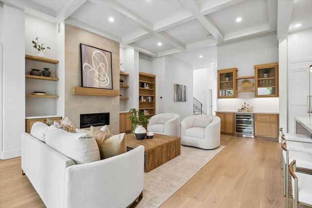 5314 Evergreen Street, Bellaire, TX 77401