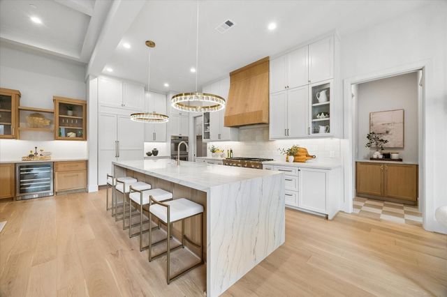 5314 Evergreen Street, Bellaire, TX 77401