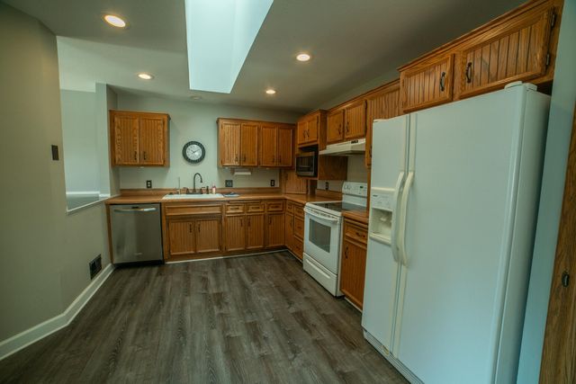 13056 Vernon Avenue, Savage, MN 55378