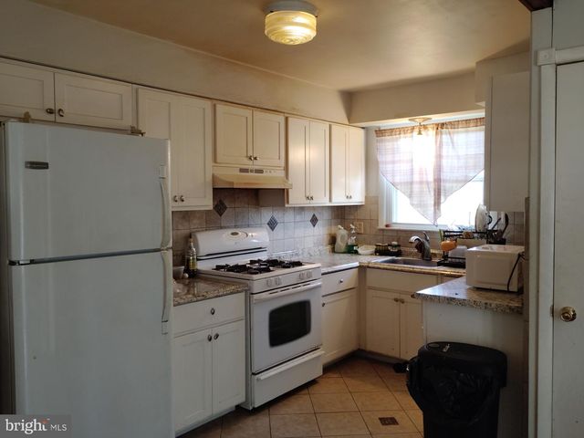 379 INDIAN AVE, Bridgeton, NJ 08302