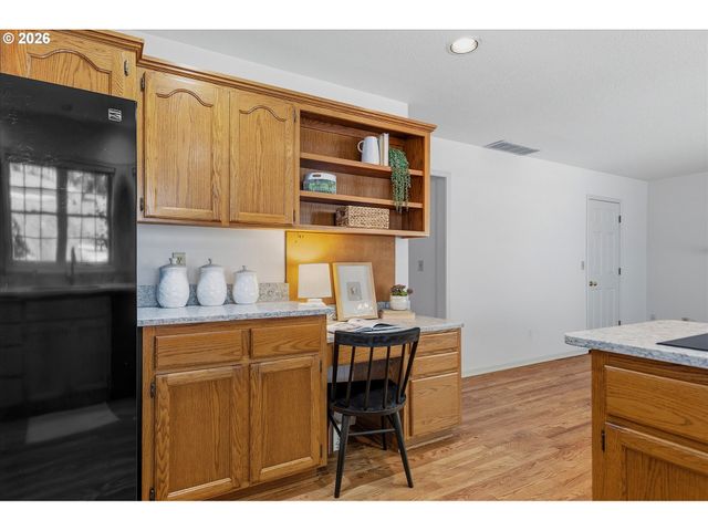 3339 TEMPEST Dr, Lake Oswego, OR 97035