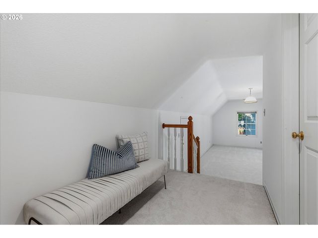 3339 TEMPEST Dr, Lake Oswego, OR 97035