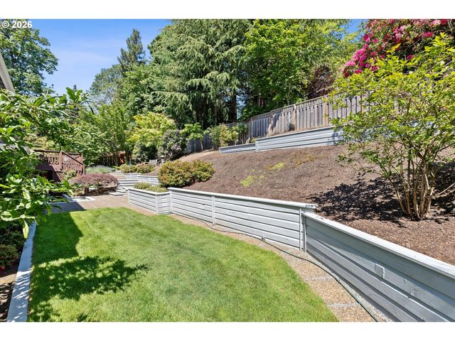 3339 TEMPEST Dr, Lake Oswego, OR 97035