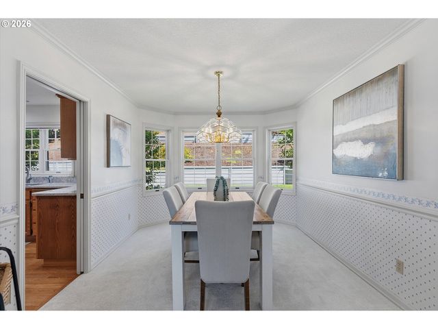 3339 TEMPEST Dr, Lake Oswego, OR 97035
