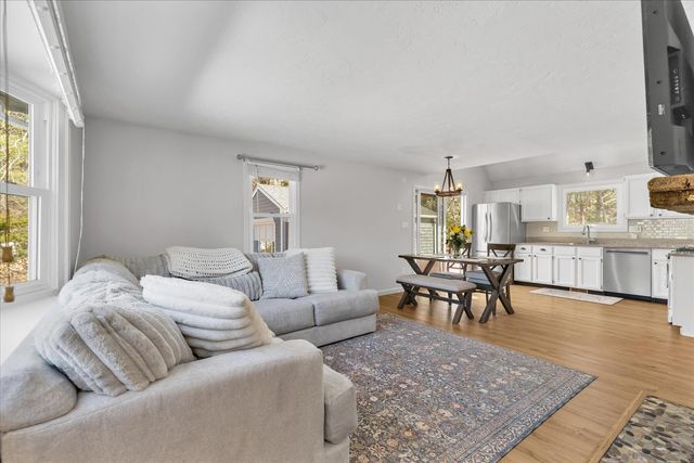 70 Great Pines Drive, Mashpee, MA 02649