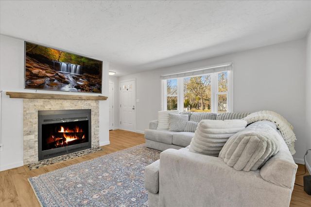 70 Great Pines Drive, Mashpee, MA 02649