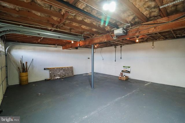 170 DONRENE, Mount Wolf, PA 17347