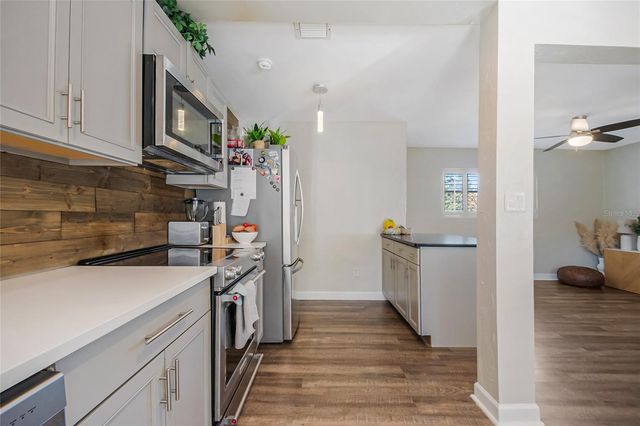 433 N HAMPTON AVENUE, Orlando, FL 32803