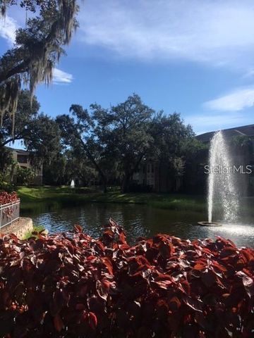 10102 COURTNEY OAKS CIRCLE 202, Tampa, FL 33619