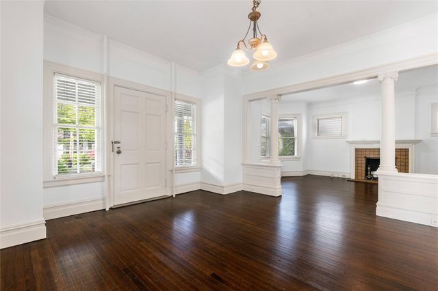 79 Pintard Avenue, New Rochelle, NY 10801