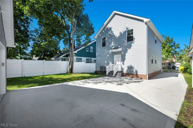 3607 Pennington Road, Shaker Heights, OH 44120