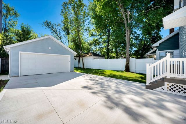 3607 Pennington Road, Shaker Heights, OH 44120