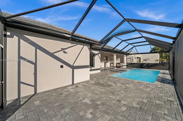 109 SW 37th Place, Cape Coral, FL 33991